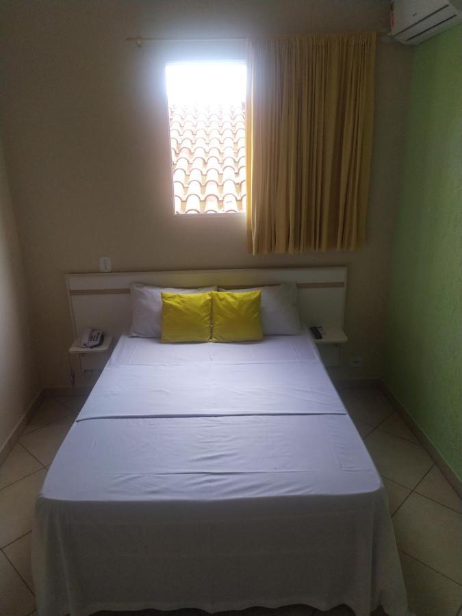 Hotel Dayse Santana de Parnaíba Oda fotoğraf