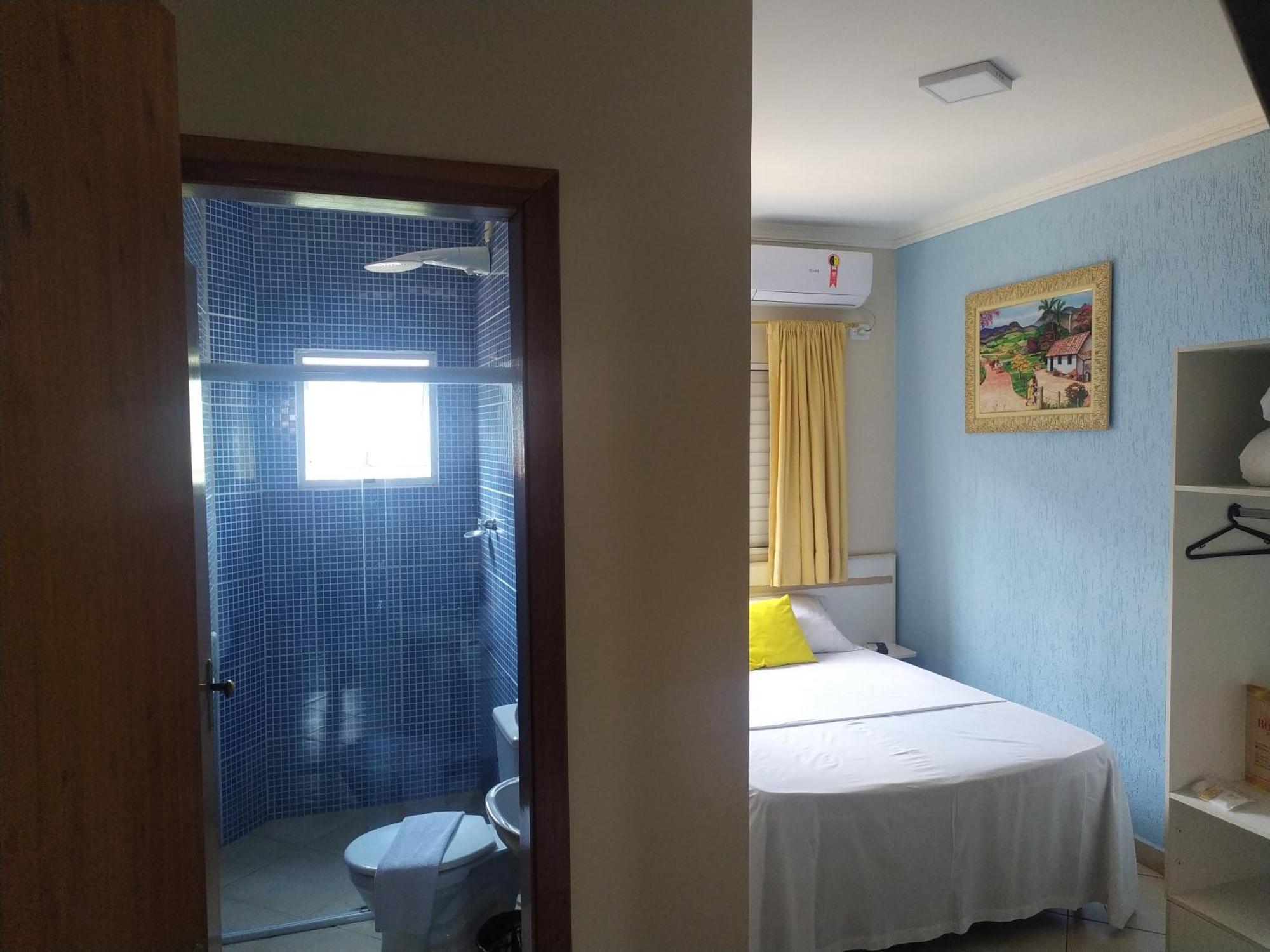 Hotel Dayse Santana de Parnaíba Oda fotoğraf